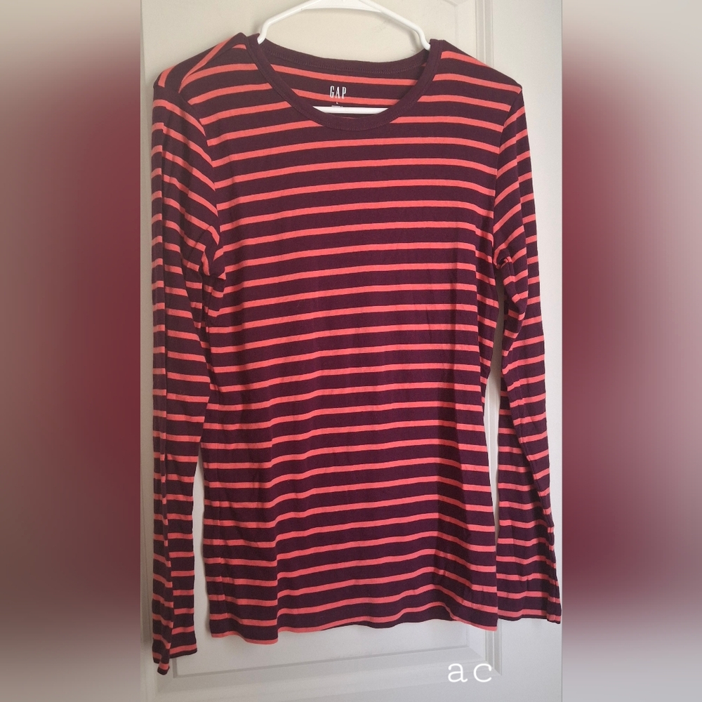 GAP Red and Black Striped Long Sleeve Shirt L Casual Academia‎